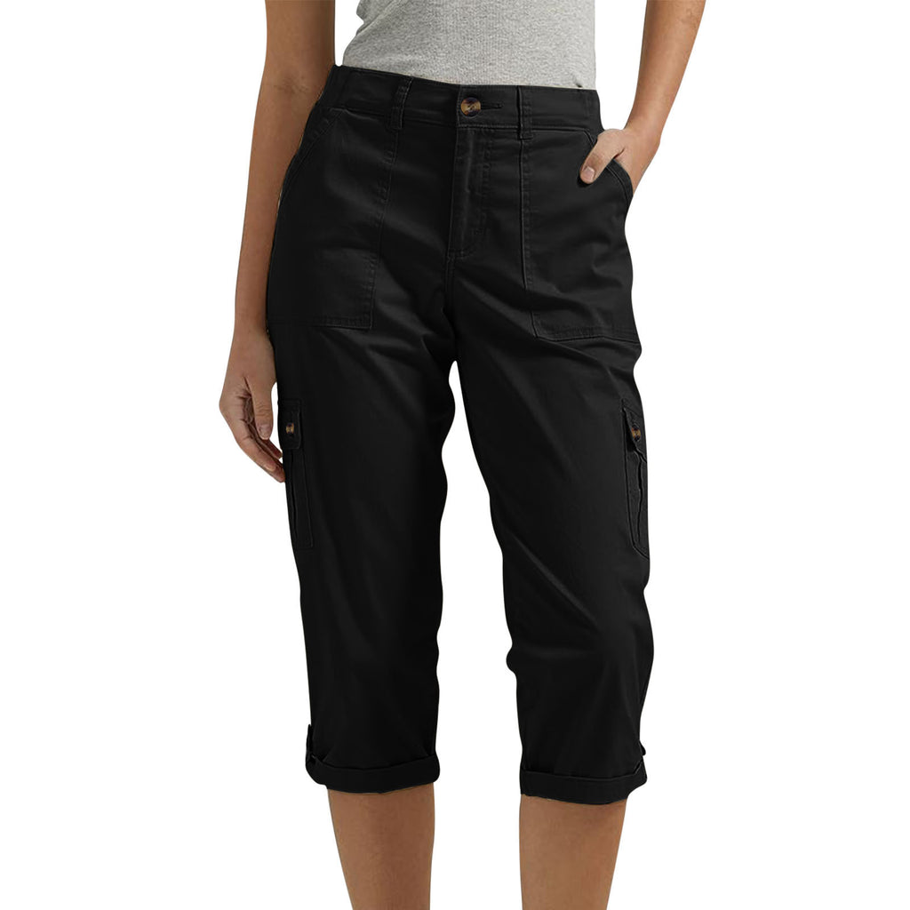 Women's Cropped Cargo Pants Outfit Ideas