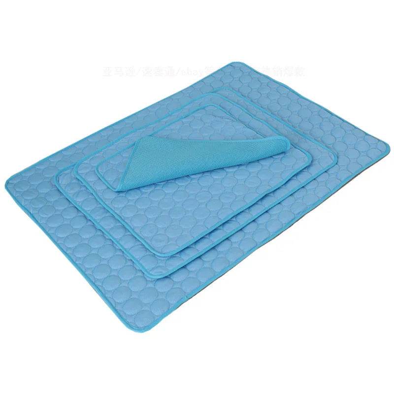 Reusable Pet Ice Silk Cooling Pad – Summer Comfort - ZA-Zola