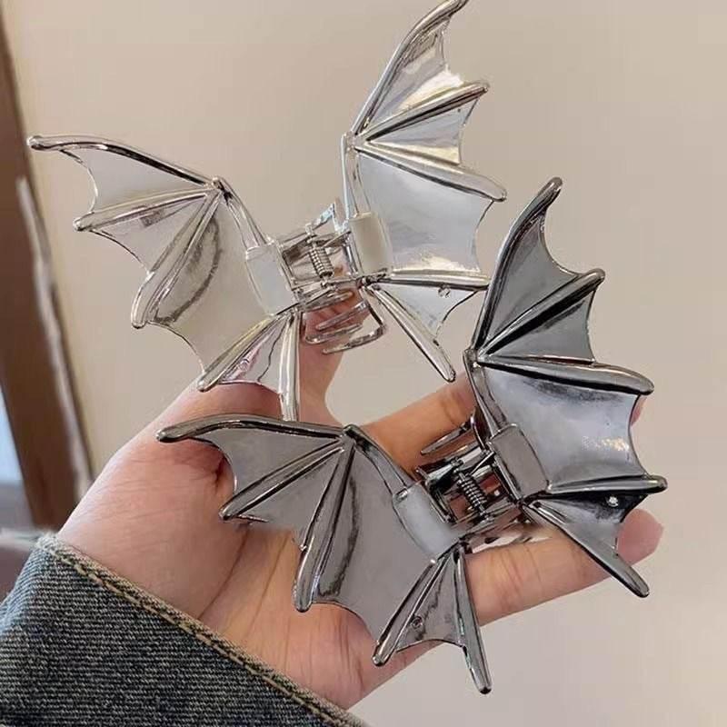 ZA-Zola Metal Bat Hair Clip Gothic Grip - ZA-Zola