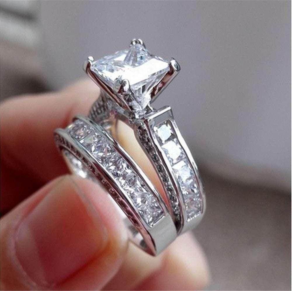 Princess Cut CZ Couple Rings – His & Her Set - ZA-Zola
