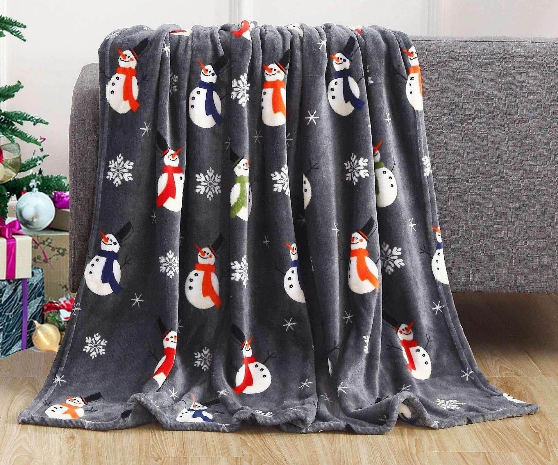 Cozy Christmas Elk & Snowman Blanket – Flannel - ZA-Zola