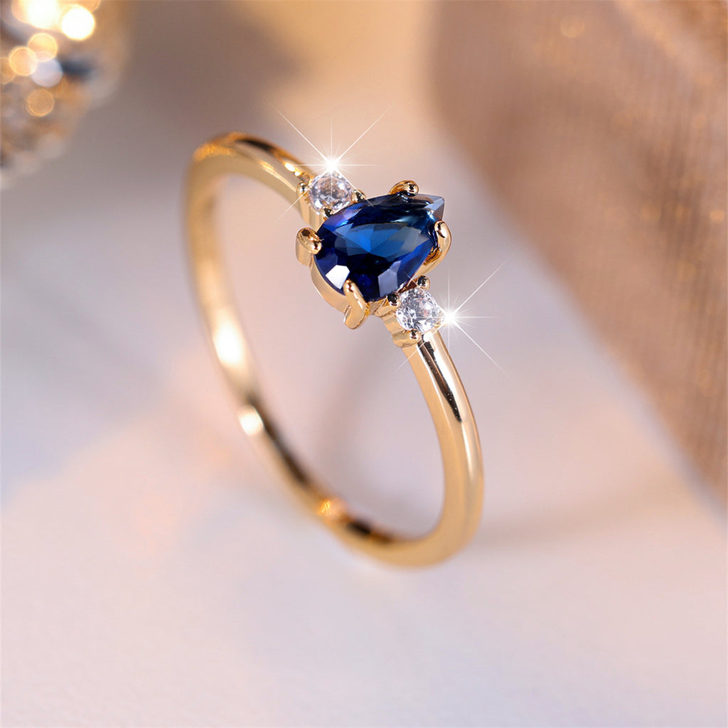 Drop-shaped Minimalist Unique Ring | Blue Gemstone