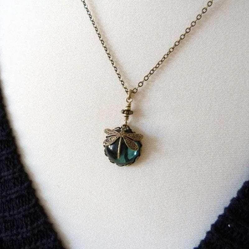 Retro Dragonfly Pendant Necklace – Green Crystal Charm - ZA-Zola