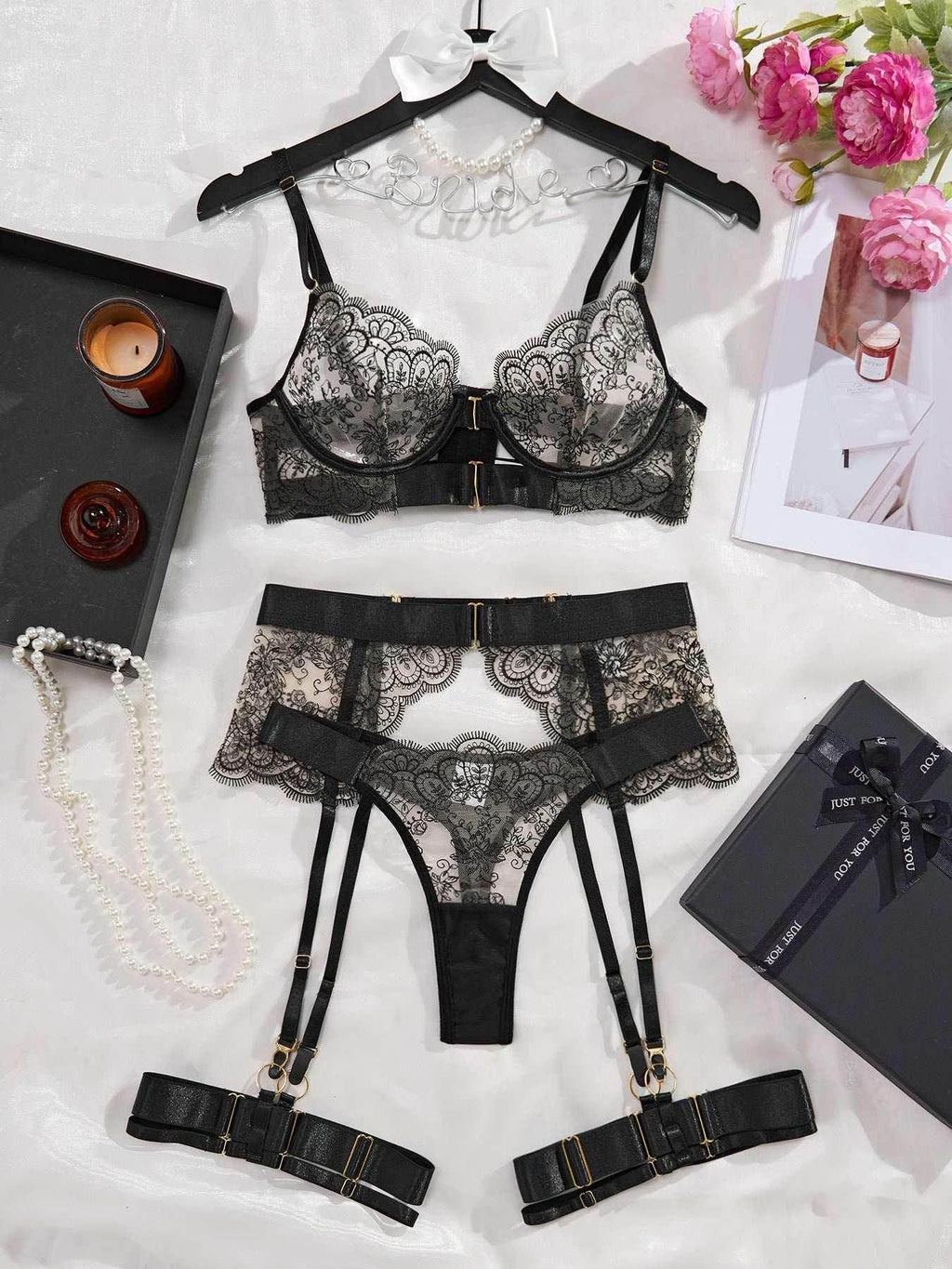 Sexy Embroidered See-through Underwear Set – Elegant & Alluring - ZA-Zola