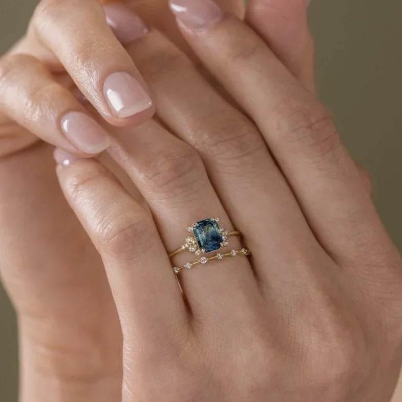 Elegant Dark Blue Zircon Ring for Women, Gold - ZA-Zola