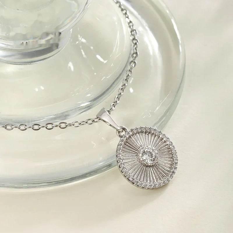 Geometric Zircon Pendant – Elegant Striped Design - ZA-Zola