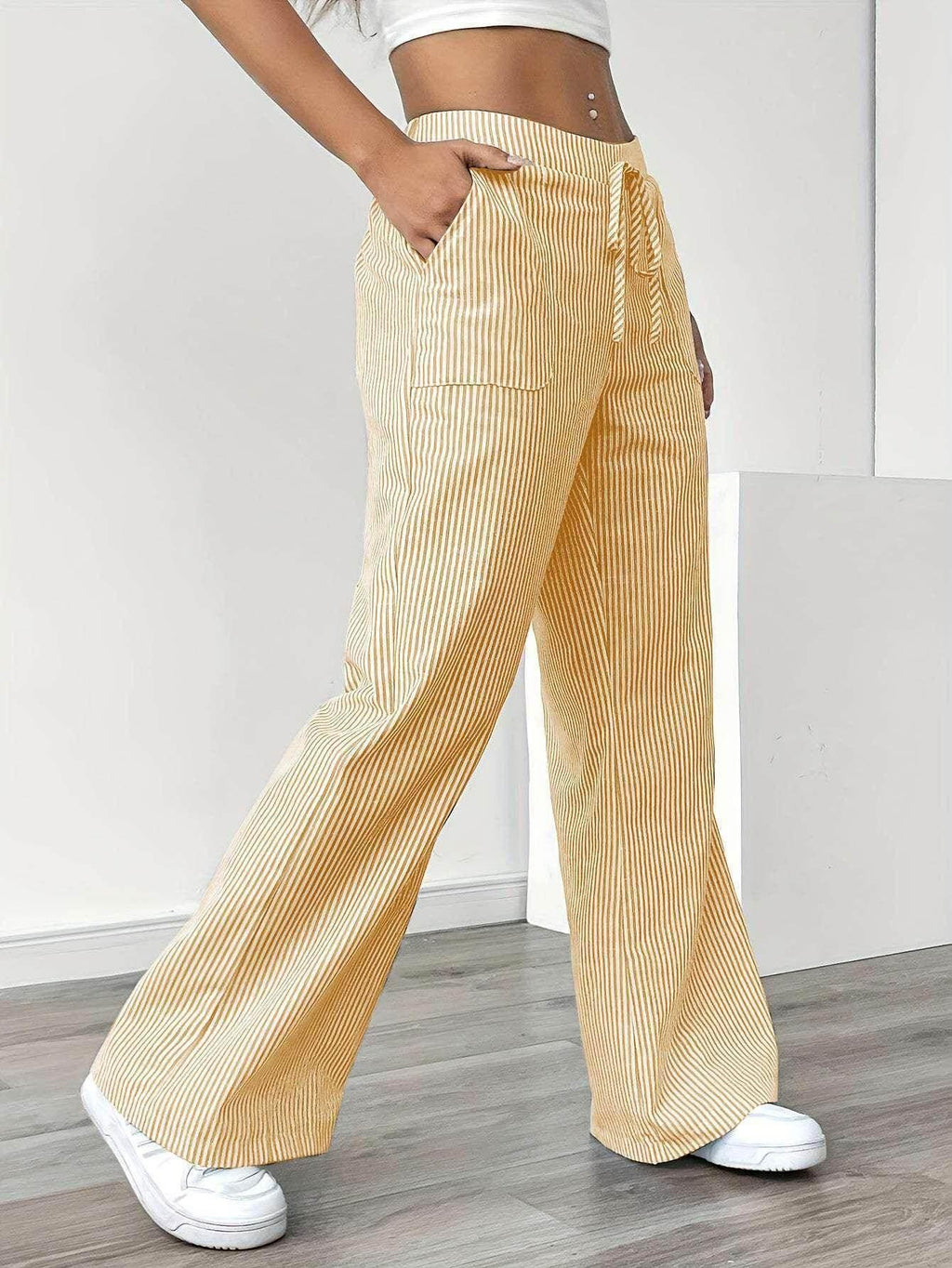 Striped Wide Leg Trousers With Pockets – Women - ZA-Zola
