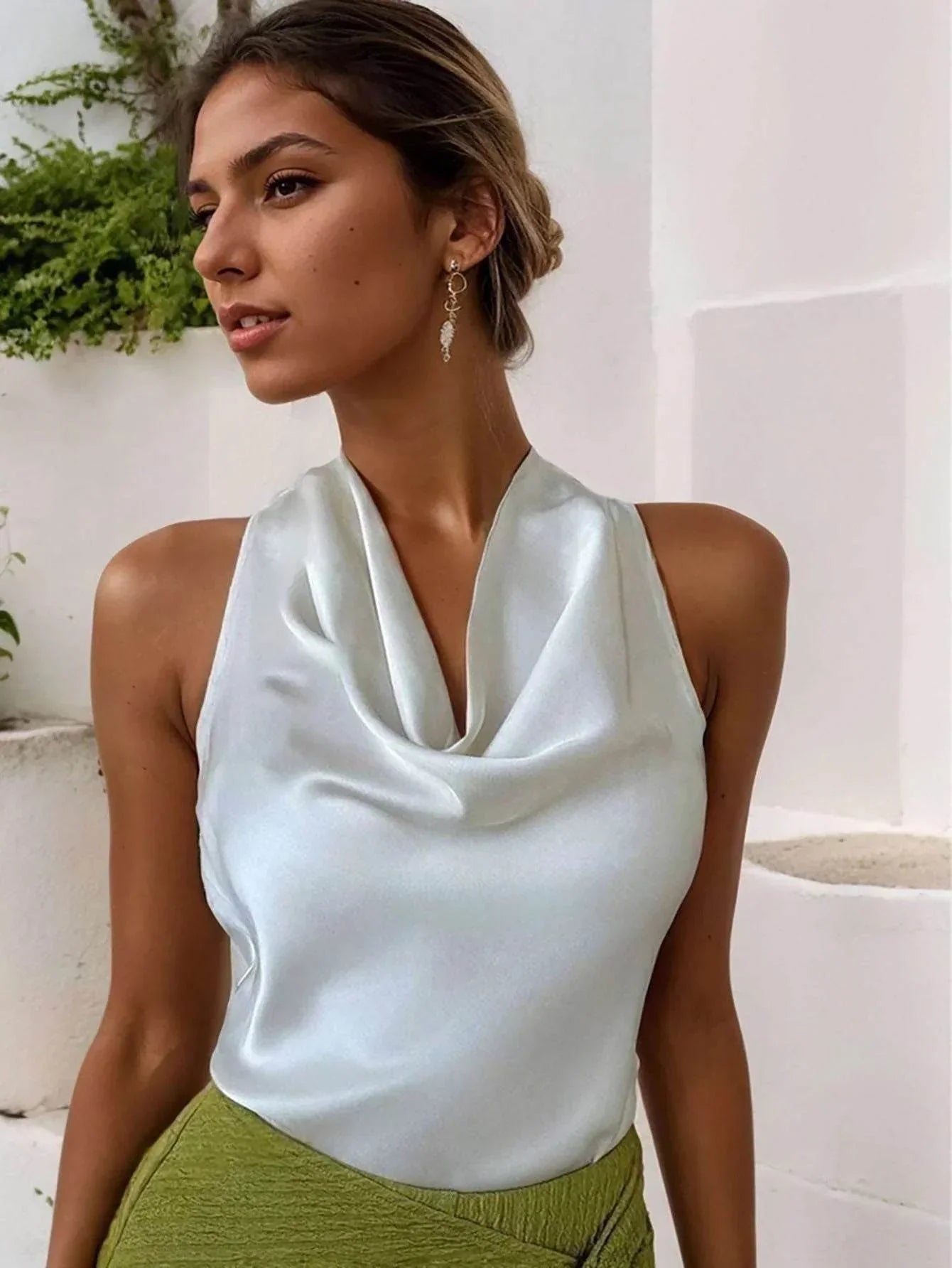 Halter Neck Backless Swing Collar Vest – Women's - ZA-Zola