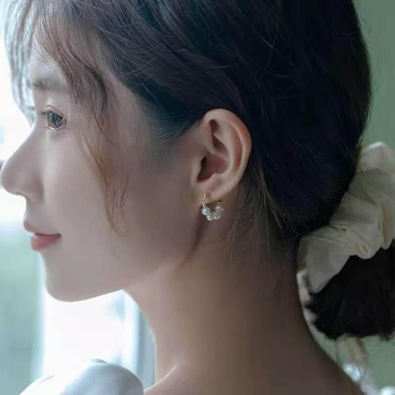 Non-Piercing Pearl Clip Earrings – Korean Style - ZA-Zola
