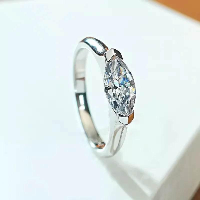 Simple Horse Eye Diamond Couple Ring - ZA-Zola