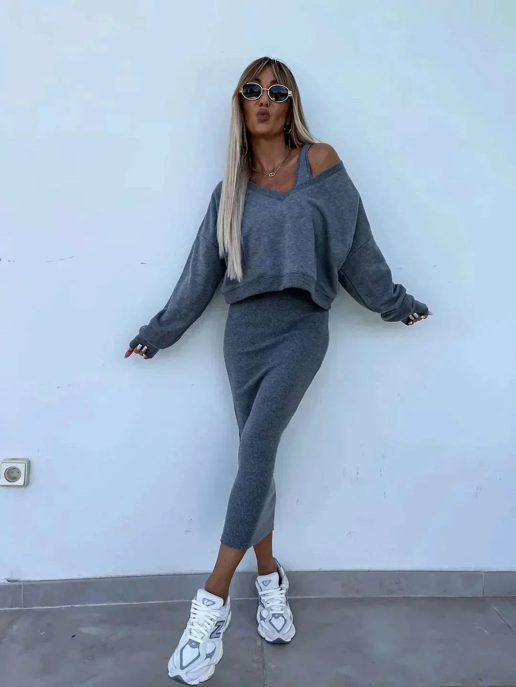 2-Piece Vest Skirt & Hoodie Set – Elegant Style - ZA-Zola
