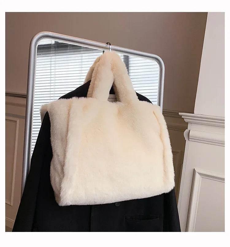 Winter Chain Plush Handbag | Trendy Tote Bag for Women - ZA-Zola