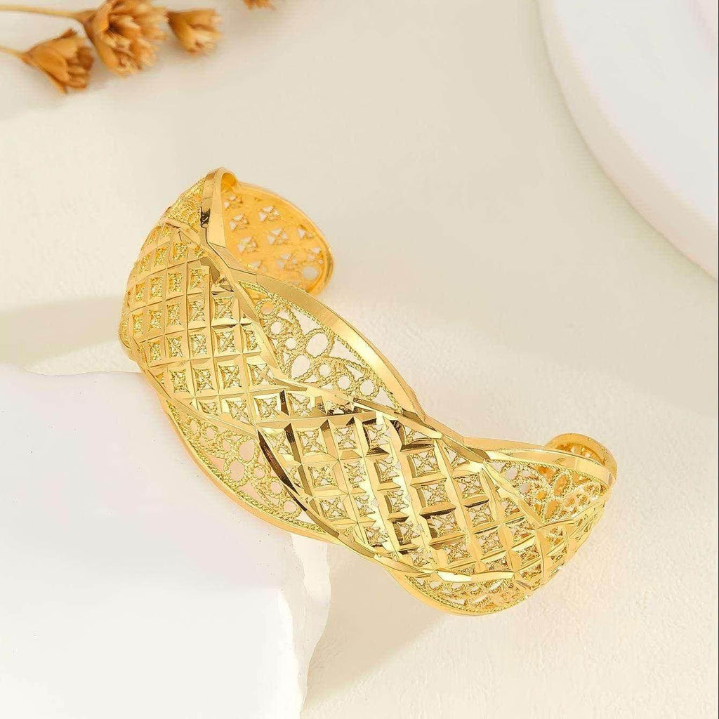 18K Gold Twisted Open Cuff Bracelet for Women - ZA-Zola