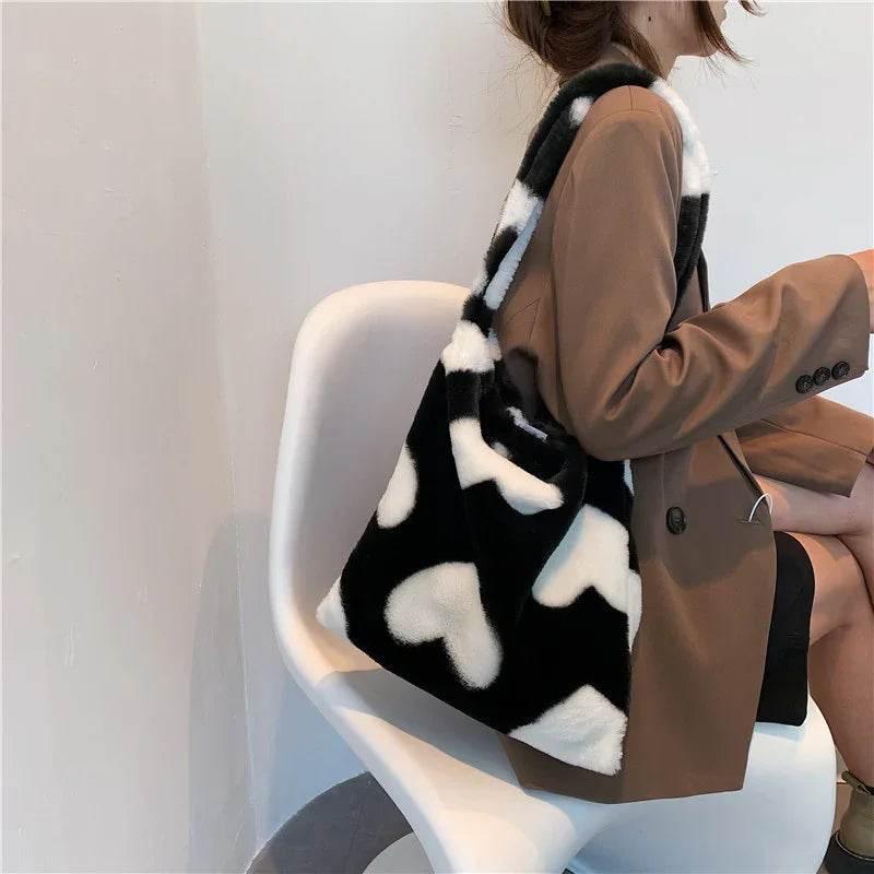 Love Heart Plush Shopping Bag | Winter Shoulder Bag - ZA-Zola