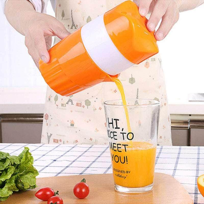 Portable Manual Orange Lemon Juicer – 300ML Easy Use - ZA-Zola