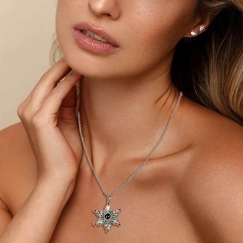 Christmas Snowflake Projection Necklace – Romantic Gift - ZA-Zola