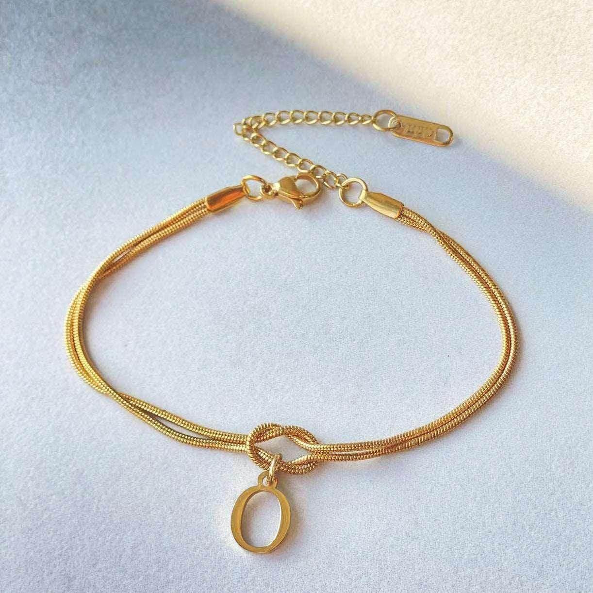 A-Z Love Knot Bracelets | Personalized Jewelry Gift - ZA-Zola