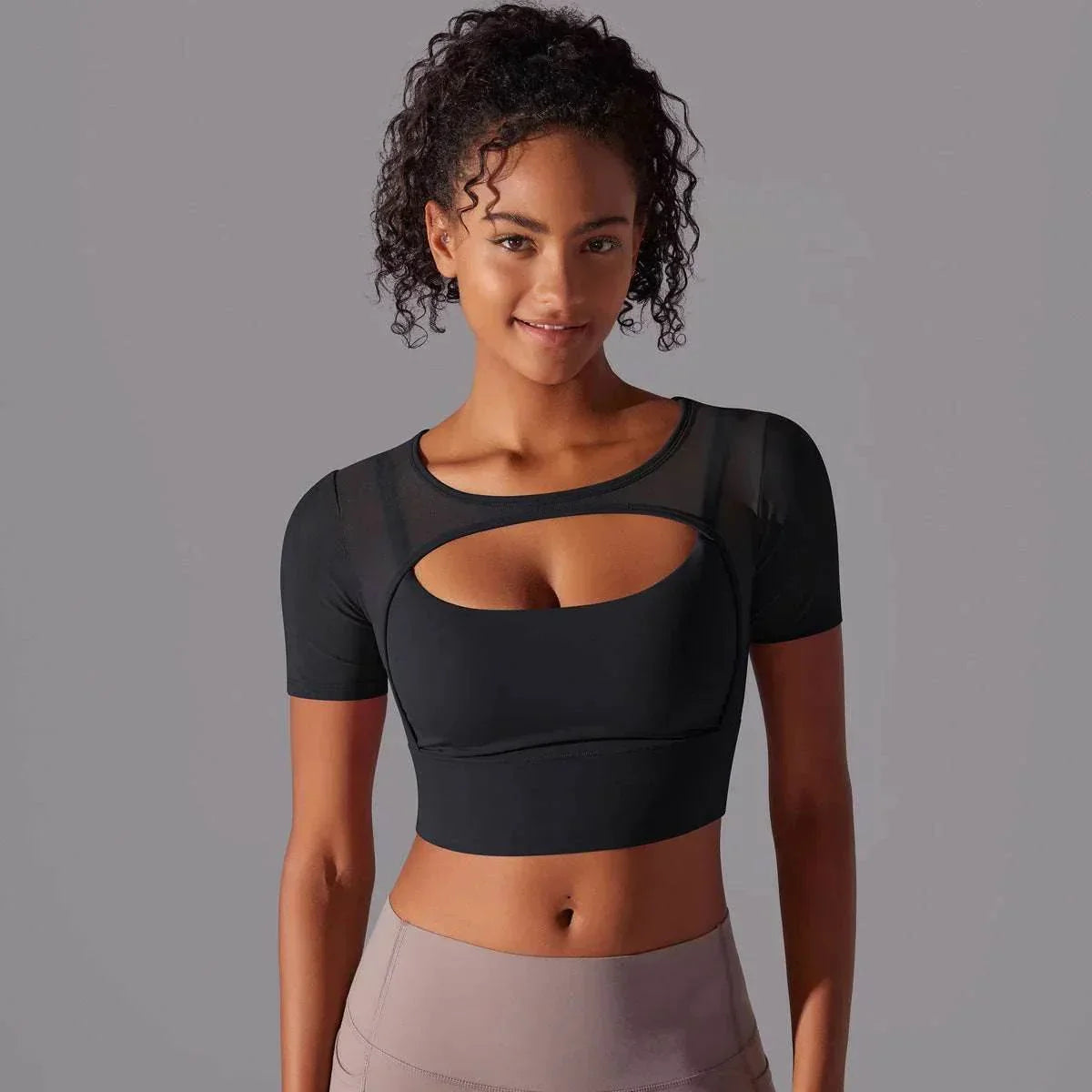 Double Layer Yoga Top - Breathable & Stylish Fit - ZA-Zola