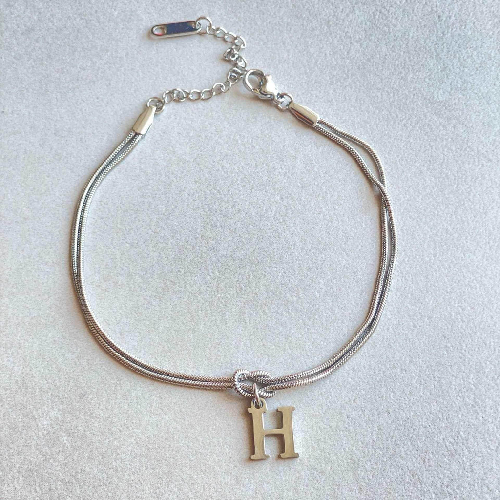 A-Z Love Knot Bracelets | Personalized Jewelry Gift - ZA-Zola
