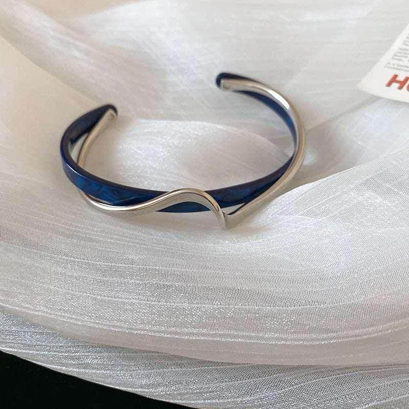 Metal White Shellfish Plate Bracelet – Adjustable & Stylish - ZA-Zola