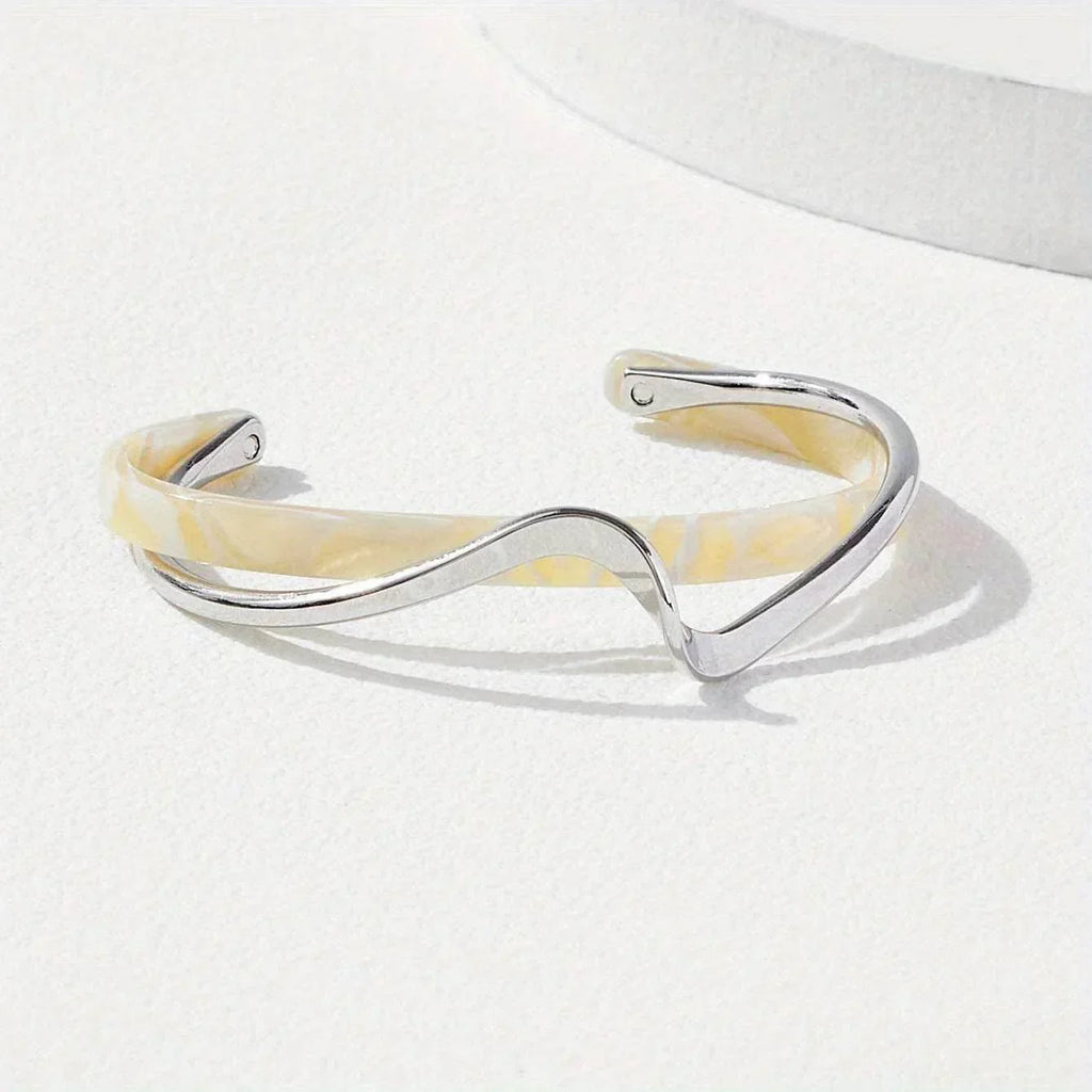 Metal White Shellfish Plate Bracelet – Adjustable & Stylish - ZA-Zola