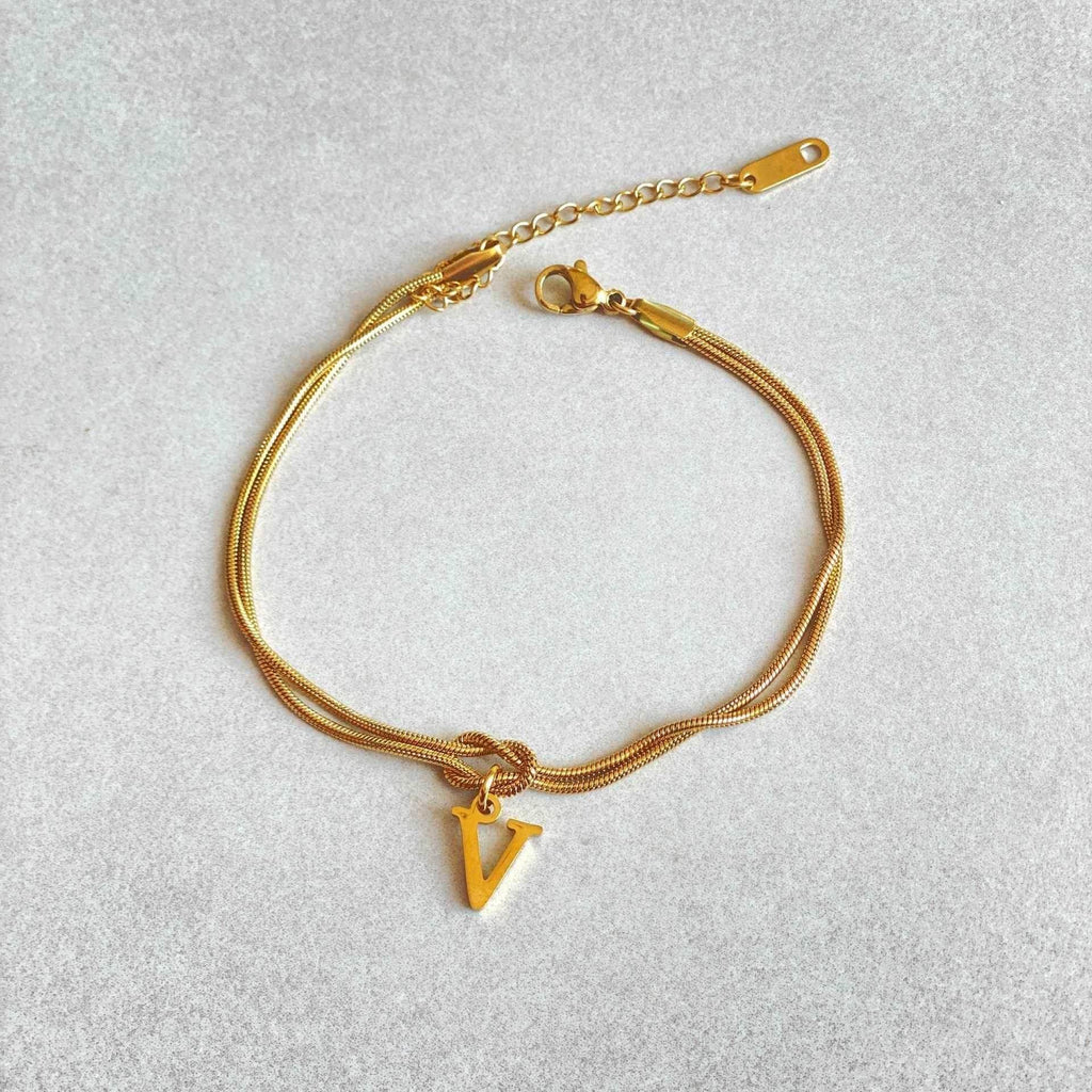 A-Z Love Knot Bracelets | Personalized Jewelry Gift - ZA-Zola