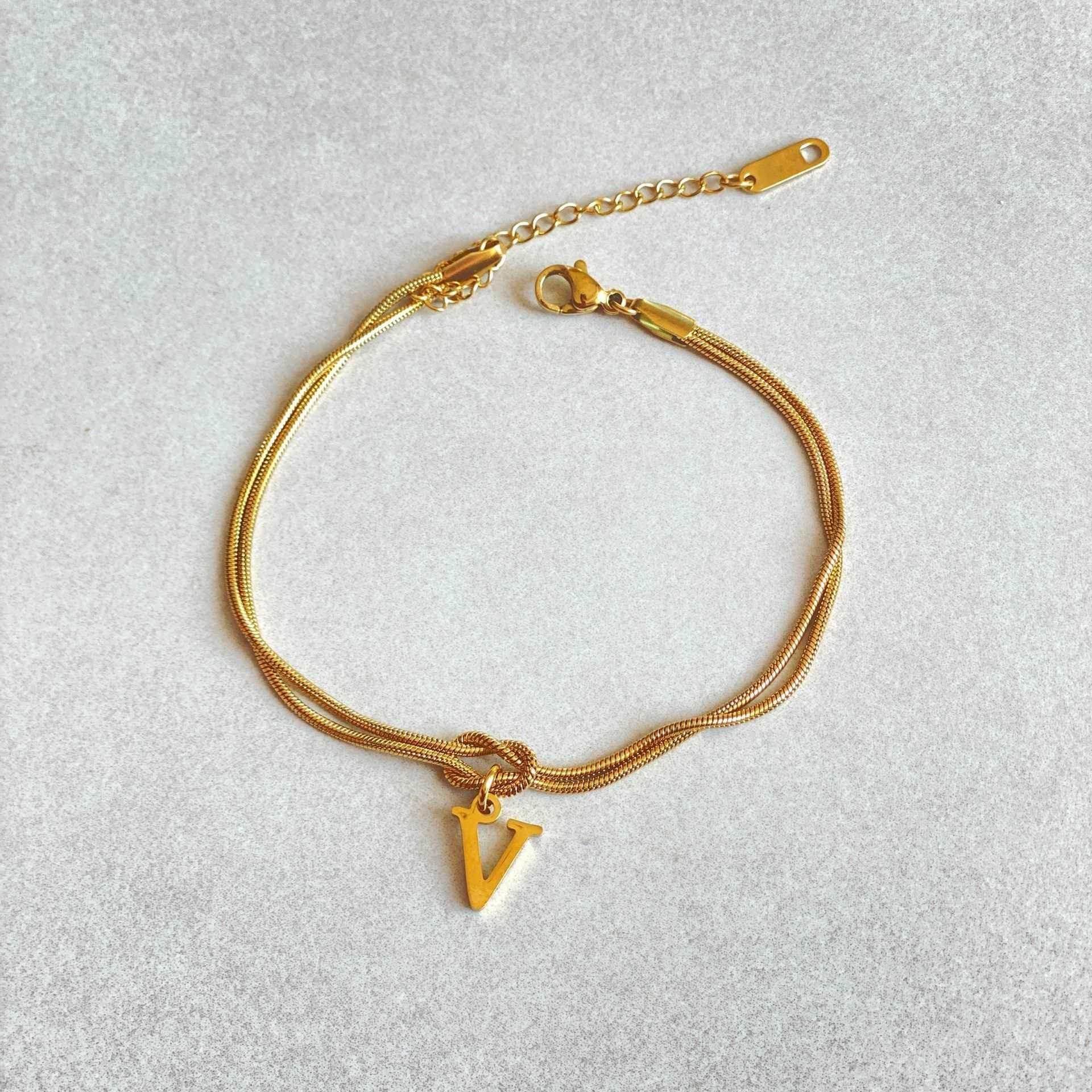 A-Z Love Knot Bracelets | Personalized Jewelry Gift - ZA-Zola