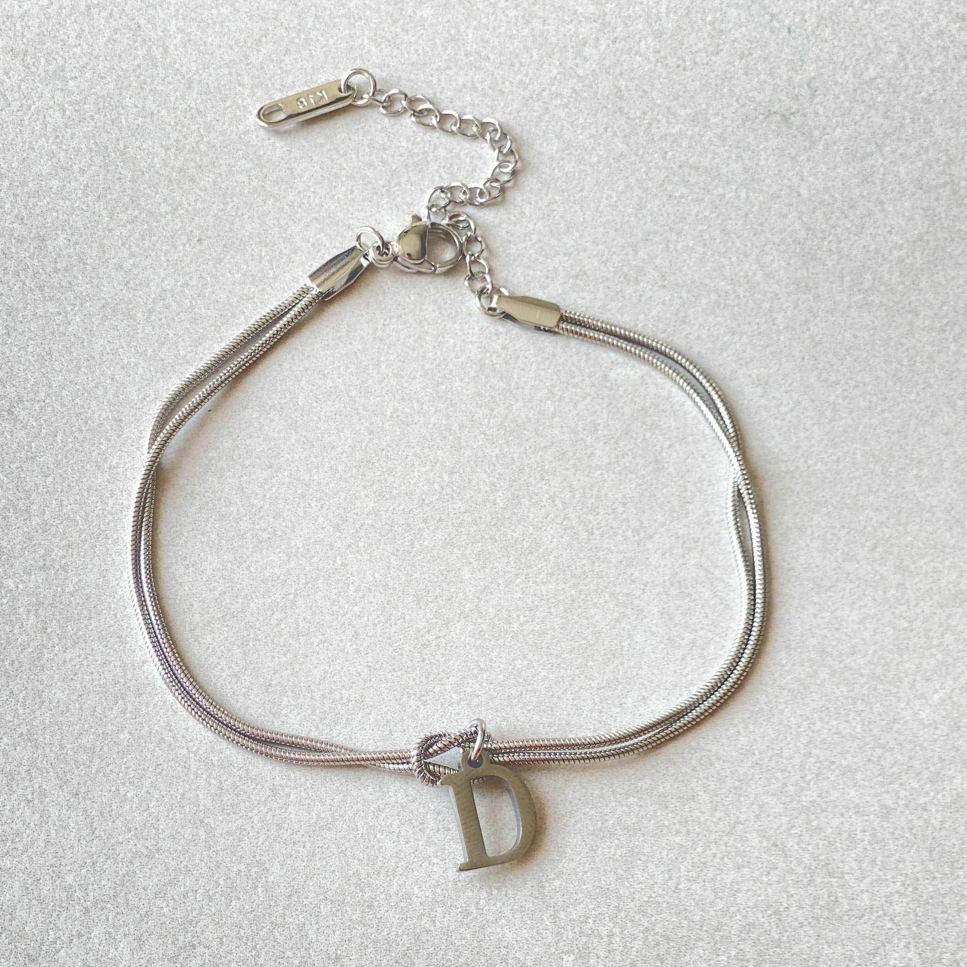 A-Z Love Knot Bracelets | Personalized Jewelry Gift - ZA-Zola