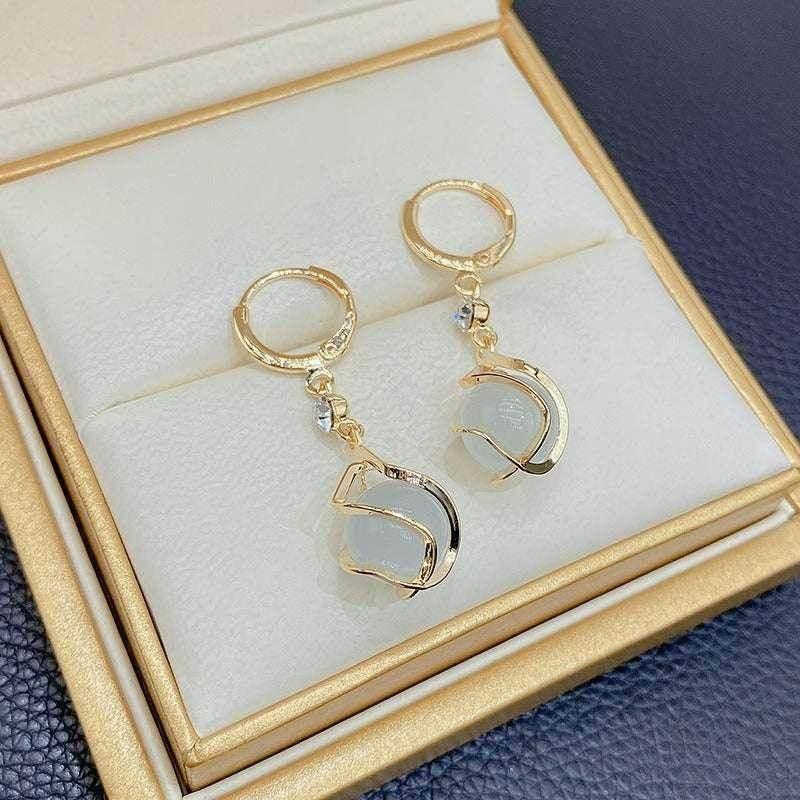 Cat’s Eye Opal Clip Earrings – Korean Fashion - ZA-Zola