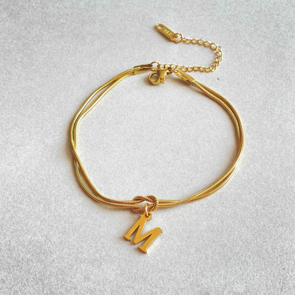 A-Z Love Knot Bracelets | Personalized Jewelry Gift - ZA-Zola