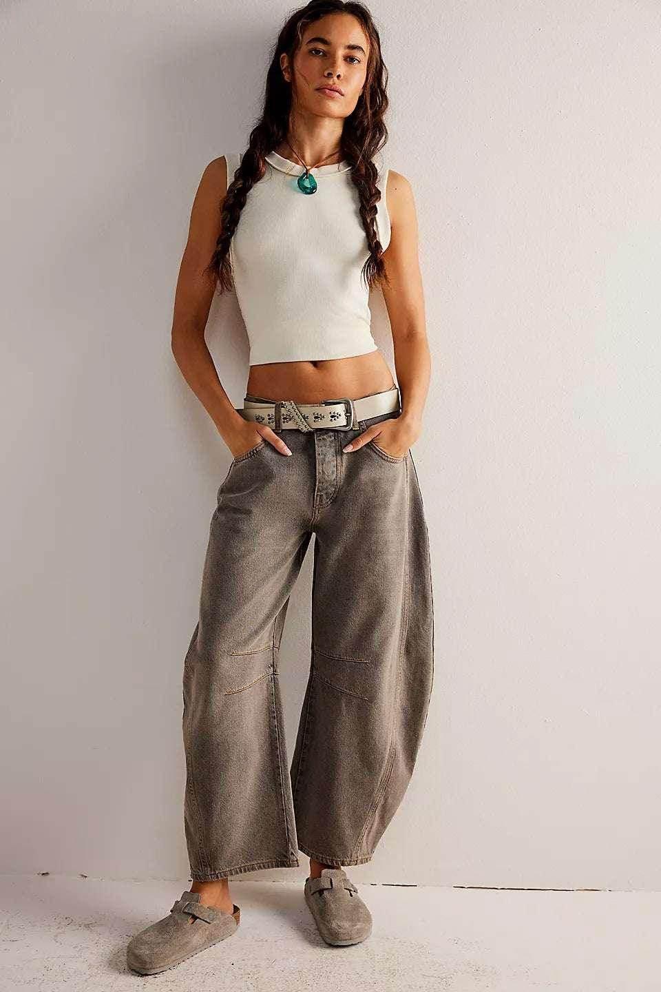 Mid-Rise Barrel Jeans with Wide-Leg Fit - ZA-Zola