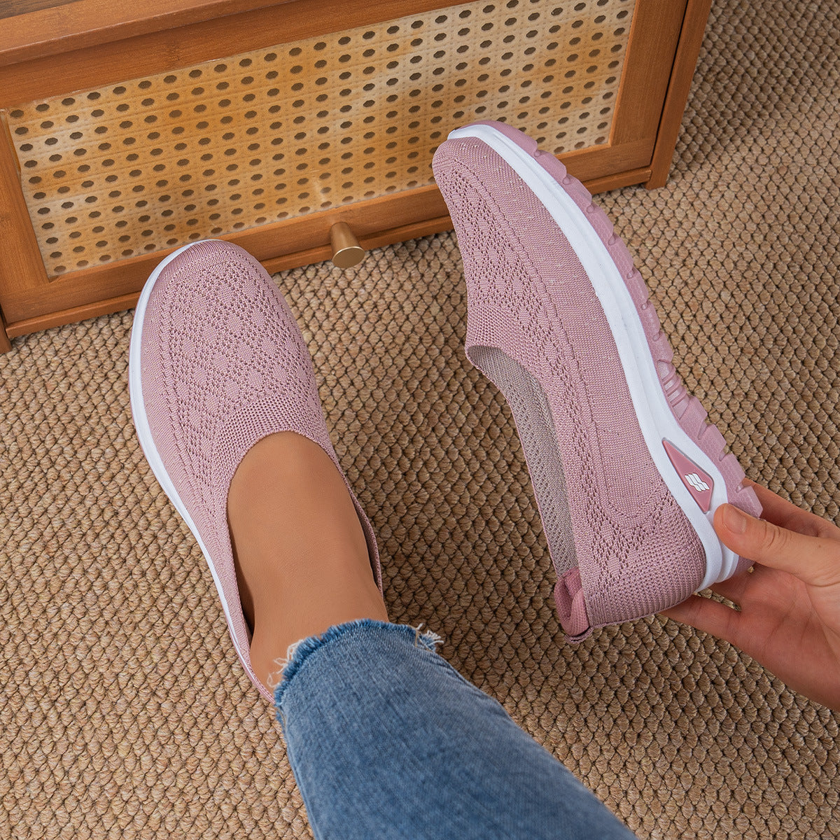 Women’s Flyknit Mesh Sneakers Breathable Slip On Casual Shoes