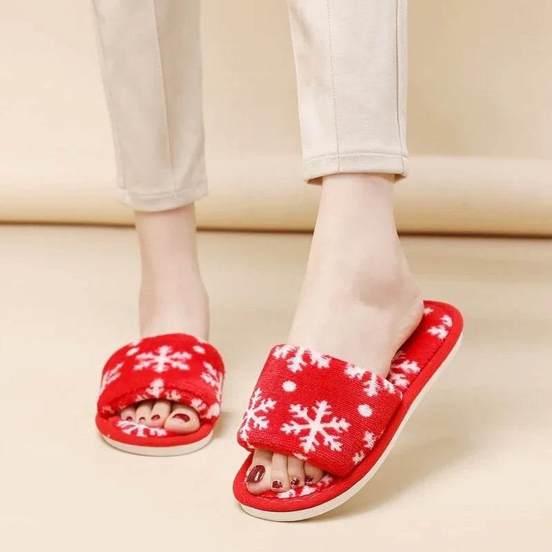 Christmas Tree Plush Slippers – Festive & Fuzzy Joy - ZA-Zola