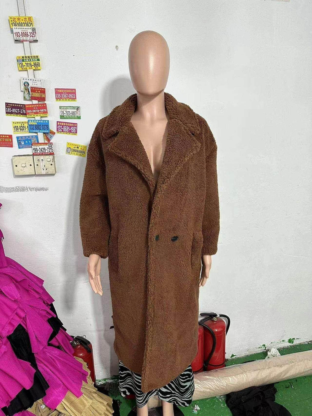 Lapel Lamb Fleece Coat with Pockets – Women’s Winter Coat - ZA-Zola