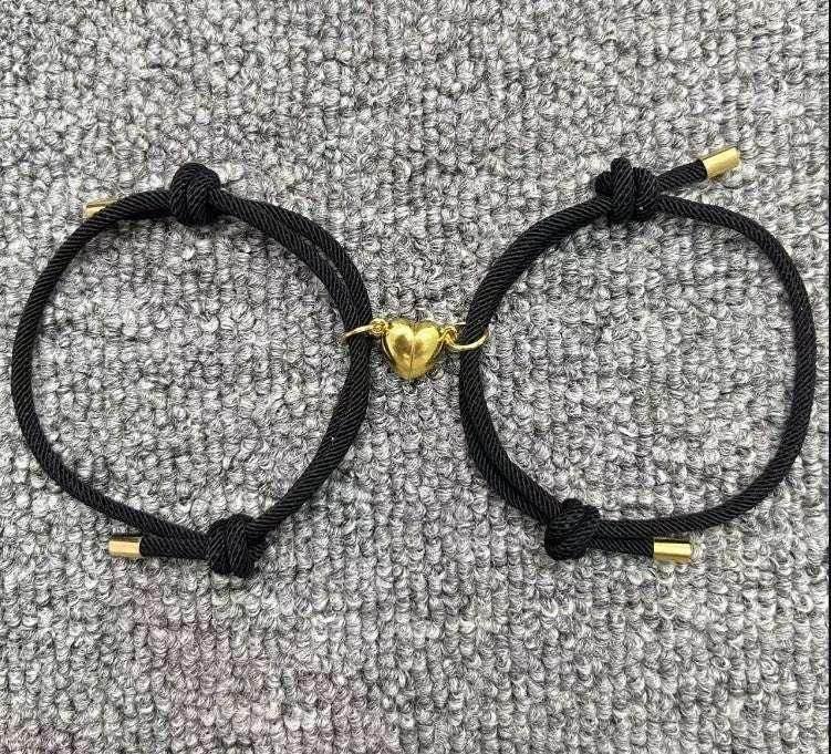 Magnetic Heart Couple Bracelets – 2pcs - ZA-Zola