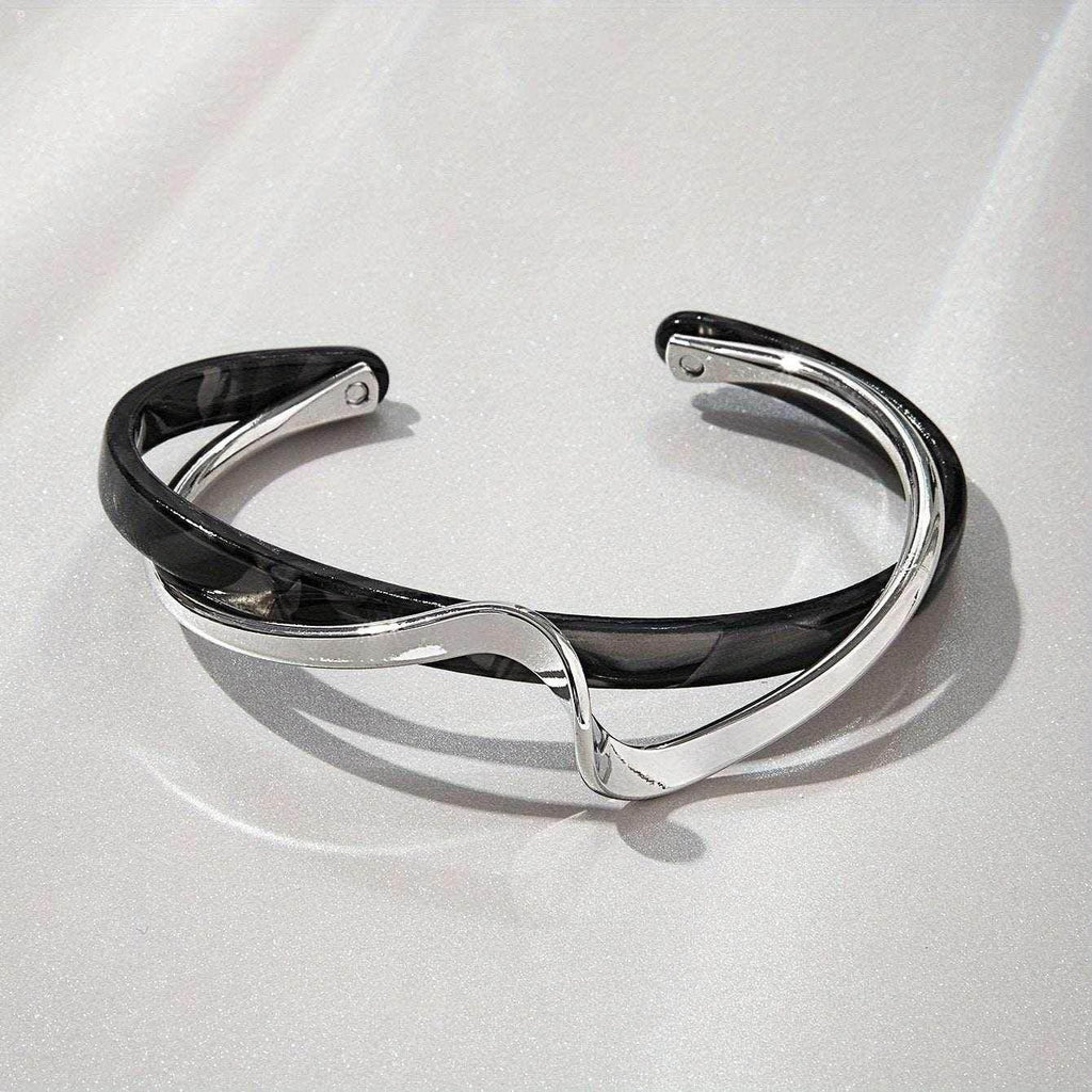 Metal White Shellfish Plate Bracelet – Adjustable & Stylish - ZA-Zola