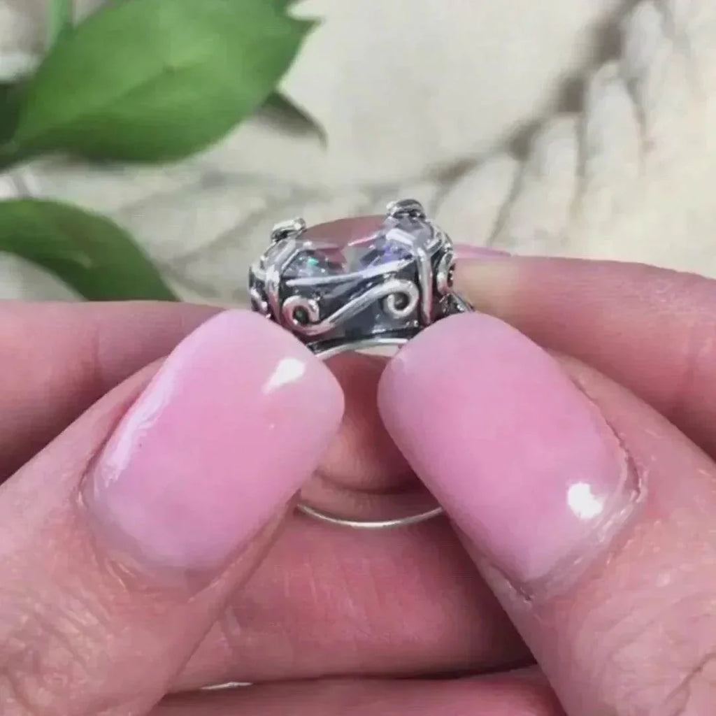 Men’s Vintage Anchor & Lion Silver Statement Ring - ZA-Zola