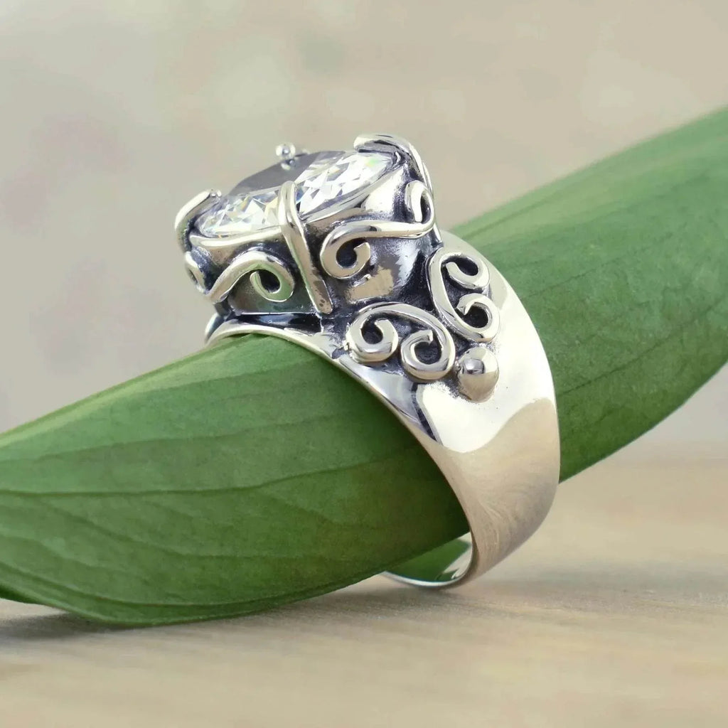 Men’s Vintage Anchor & Lion Silver Statement Ring - ZA-Zola