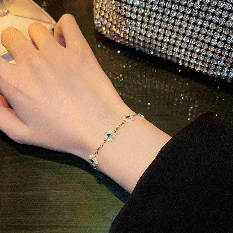 Floral Pearl Bracelet | Adjustable Chain - ZA-Zola