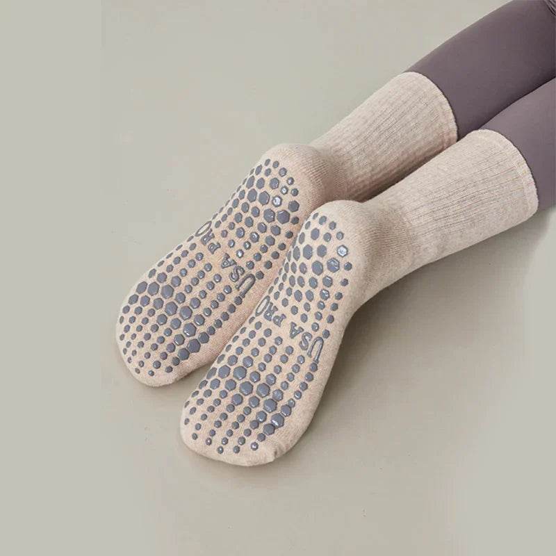Fashionable Middle Sports Yoga Socks for Kids & Women - ZA-Zola