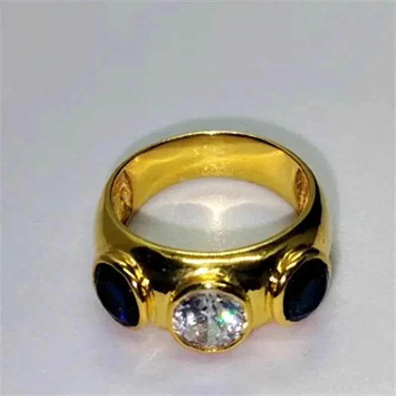 Retro Bold Gold Ring for Women – Geometric Style - ZA-Zola