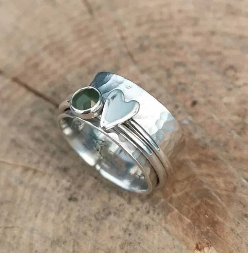 Bold Heart-Shaped Ring – Retro Unisex Statement - ZA-Zola