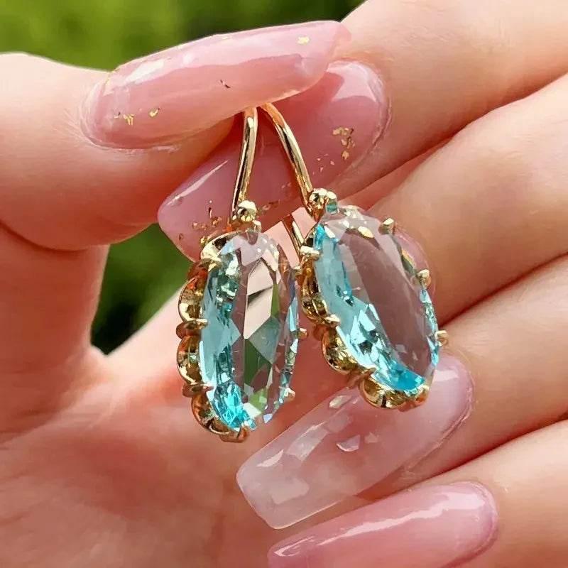 Elegant Gem Eight-Claw Buckle Earrings for Women - ZA-Zola