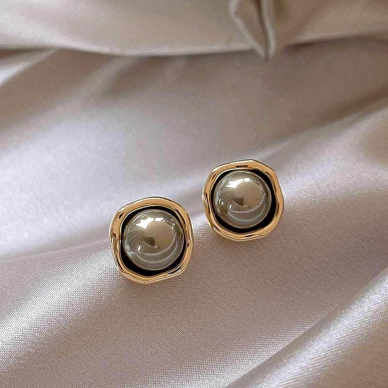 Elegant Gray Pearl Stud Earrings for Women - ZA-Zola