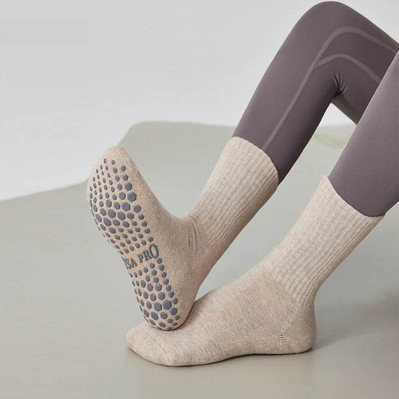 Fashionable Middle Sports Yoga Socks for Kids & Women - ZA-Zola