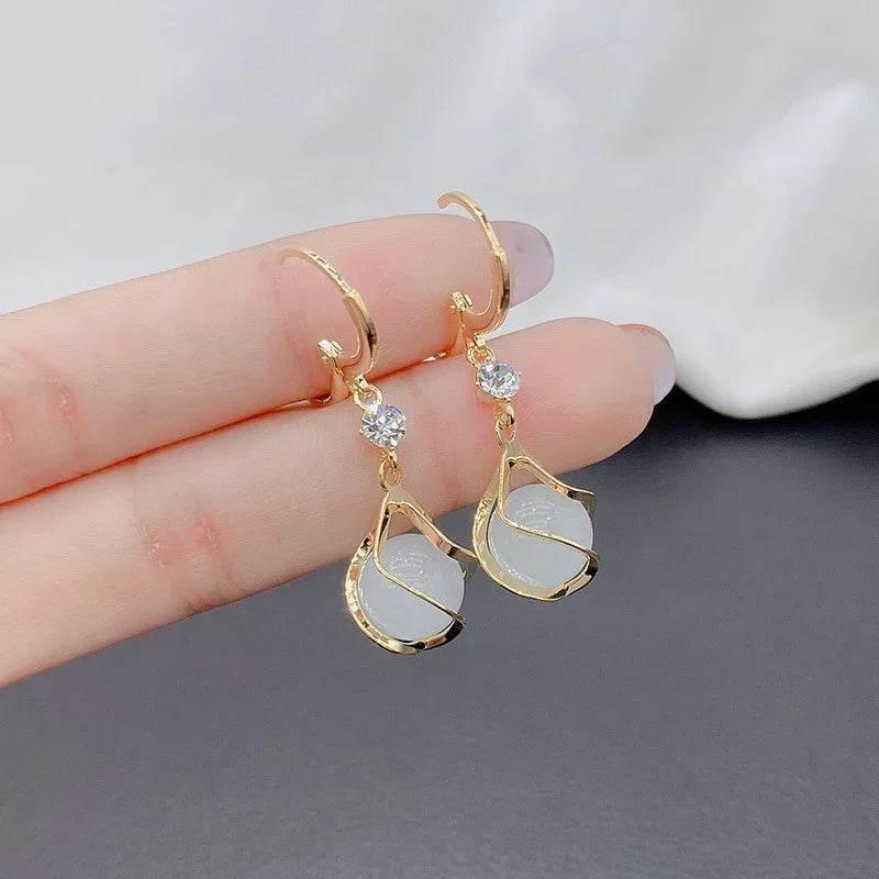 Cat’s Eye Opal Clip Earrings – Korean Fashion - ZA-Zola