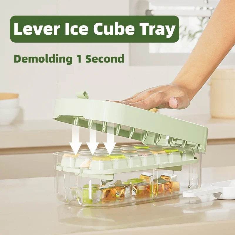 High Capacity Ice Box with Ice Cube Tray & Shovel - ZA-Zola