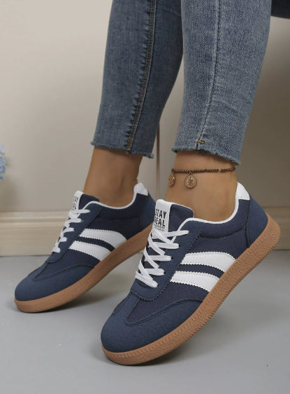 Women’s White Casual Sneakers Breathable Sporty Shoes
