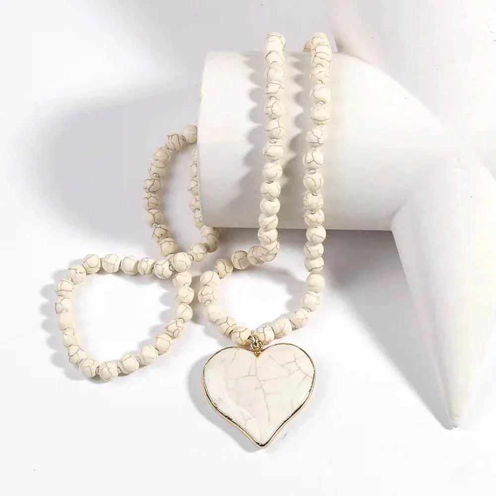 Boho Heart Beaded Necklace – Handmade & Ethnic - ZA-Zola