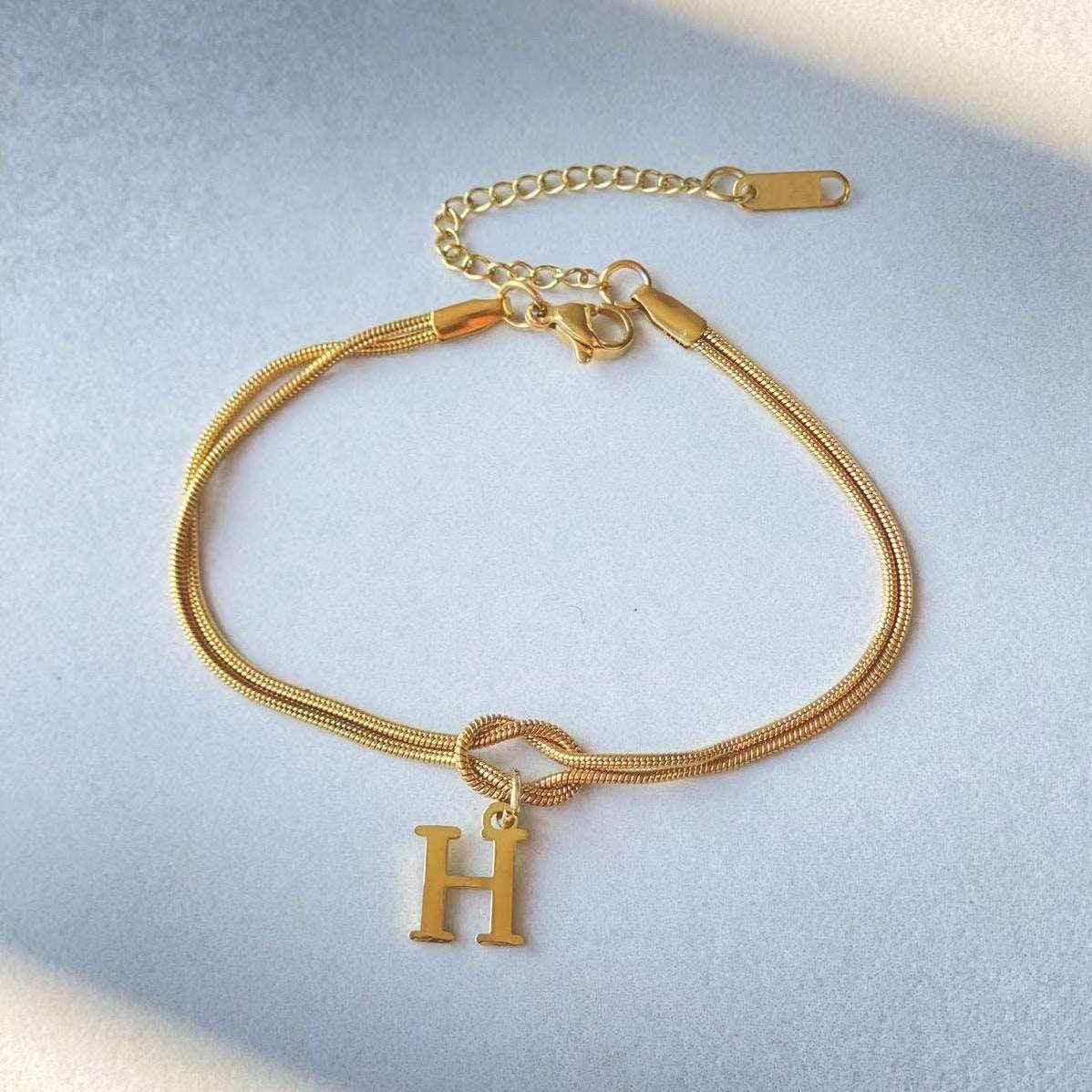 A-Z Love Knot Bracelets | Personalized Jewelry Gift - ZA-Zola